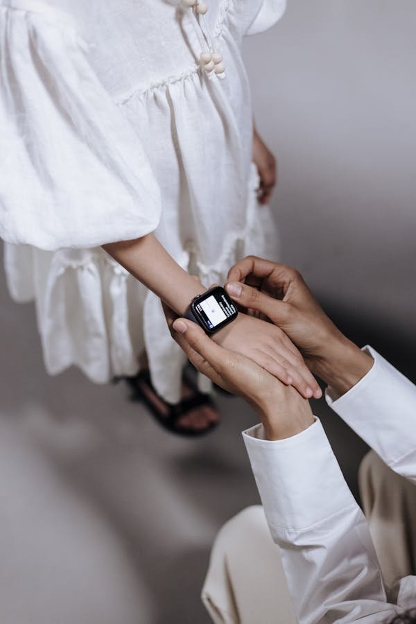 Les montres connectées idéales pour les femmes aux petits poignets